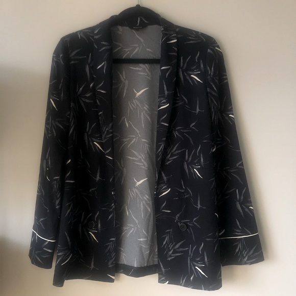 RW & CO Pajama Style Floral Lightweight blazer- XS - Picture 1 of 4